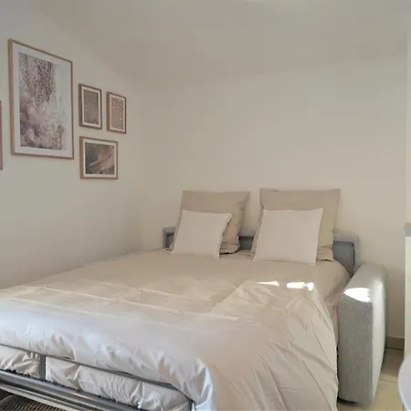 Dernier Etage Avec Terrasse - Vue Montagne Apartment Cruseilles